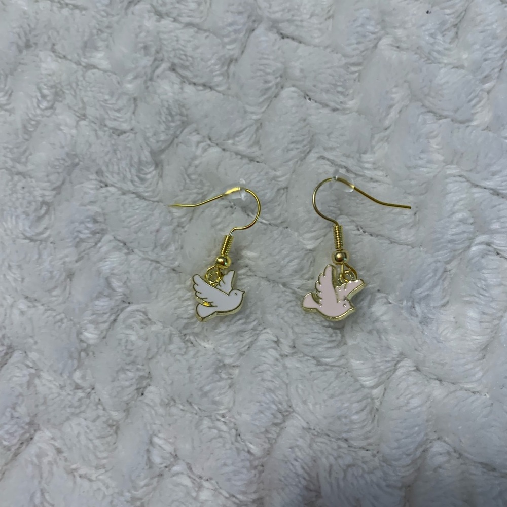 Chic Gold and White dove Earrings